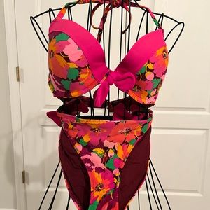 Woman’s Aerie bikini